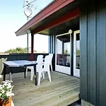 6 Person Holiday In R M Bolilmark