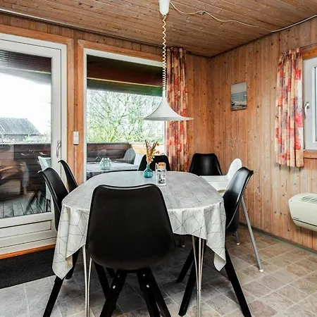 6 Person Holiday In R M Bolilmark